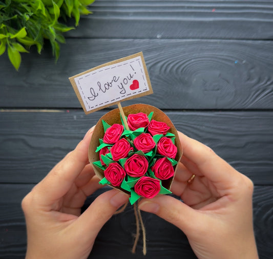 Tiny Flowers - Blooming Rose Bouquet