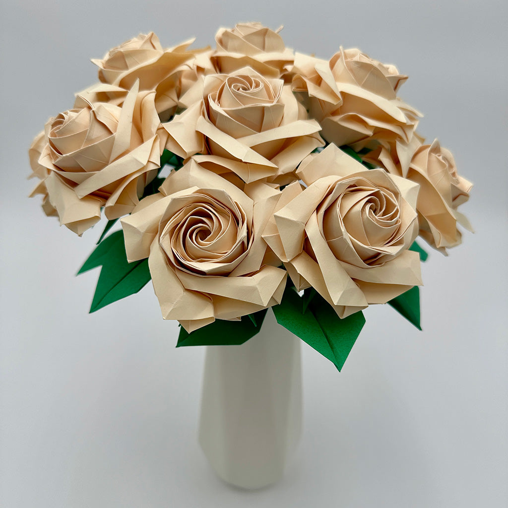 12 Cream Rose Bouquet